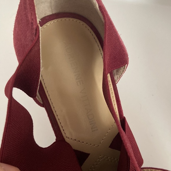 Adrienne Vittadini heels - Burgandy - Size 7 - Picture 3 of 7